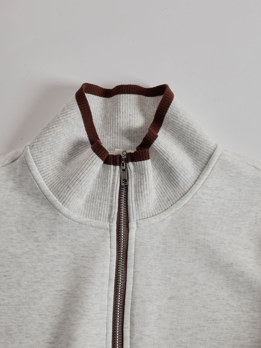 Priscilla - Elegant og sporty sæt med sweatshirt med halv lynlås