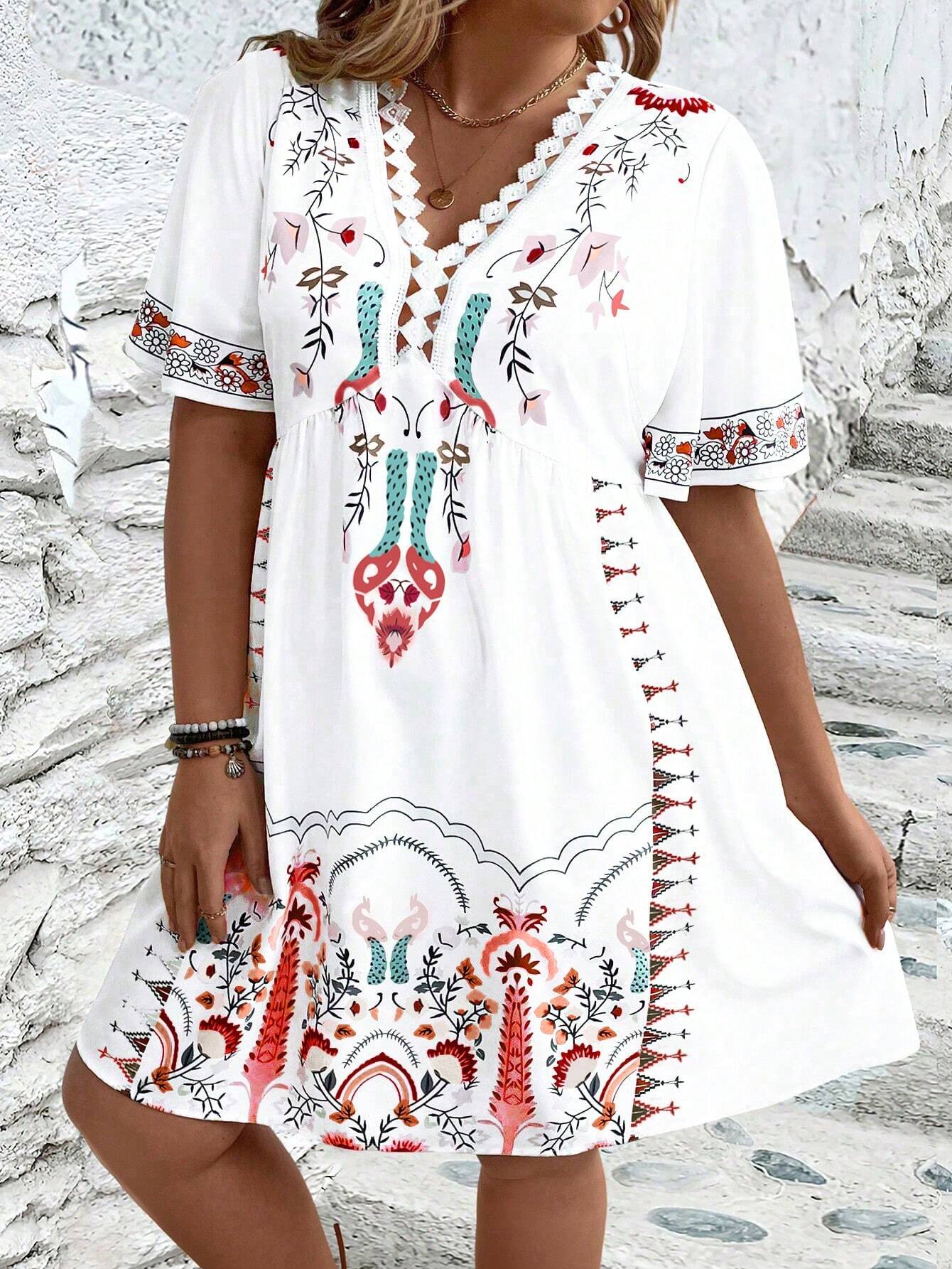 Kivara - Plus Size Boho Style Midi Dress