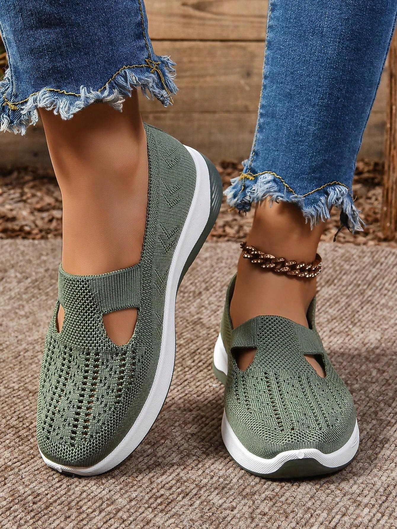 Junnie - Lightweight Orthopedic Summer Shoes