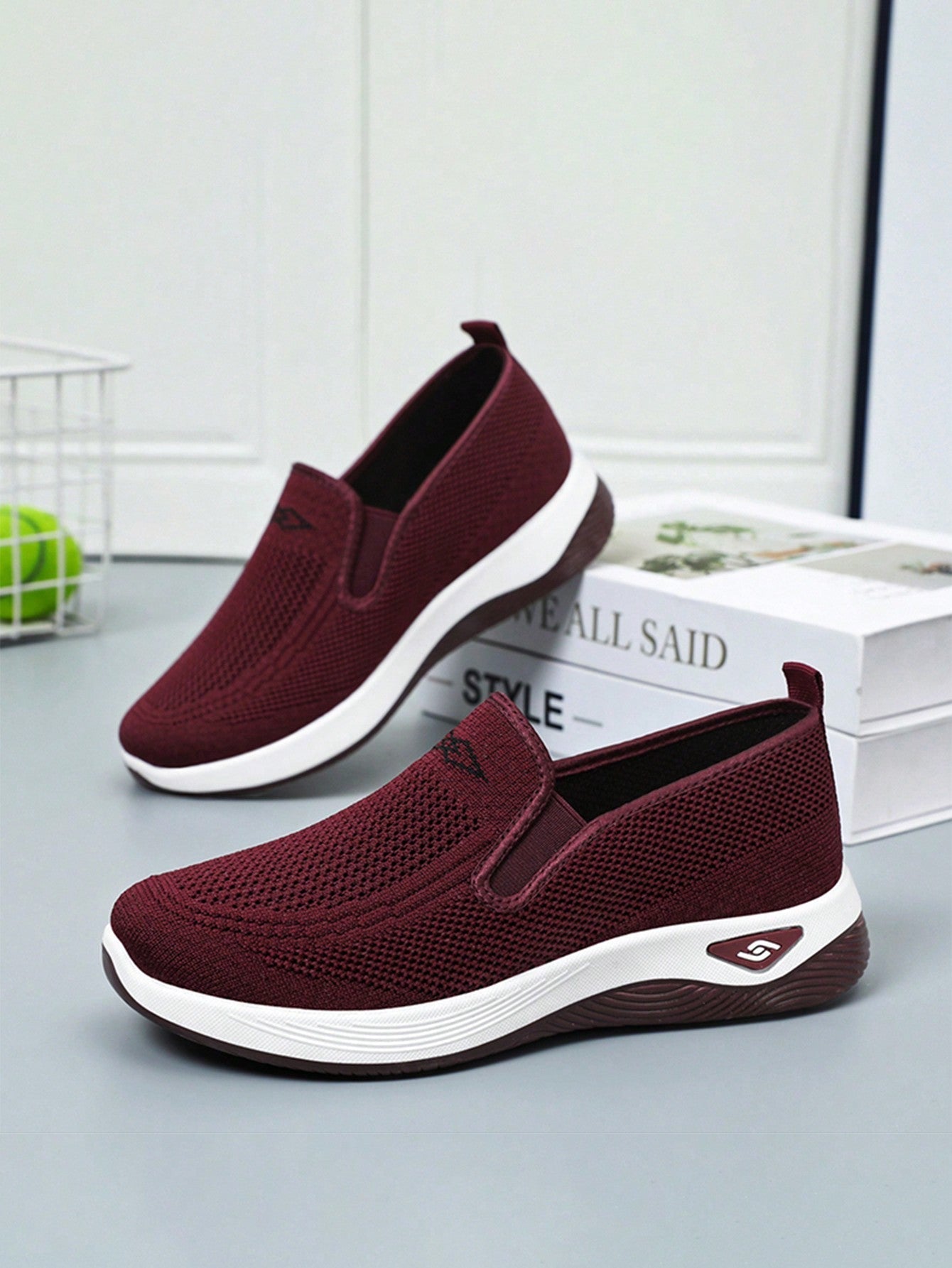 Junnie - Lightweight Orthopedic Summer Shoes