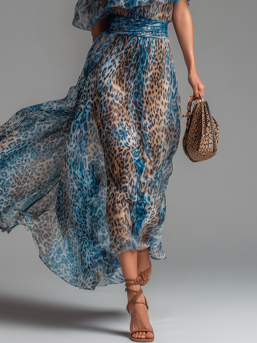 Wild - Lang chiffonkjole med leopardprint og bare skuldre