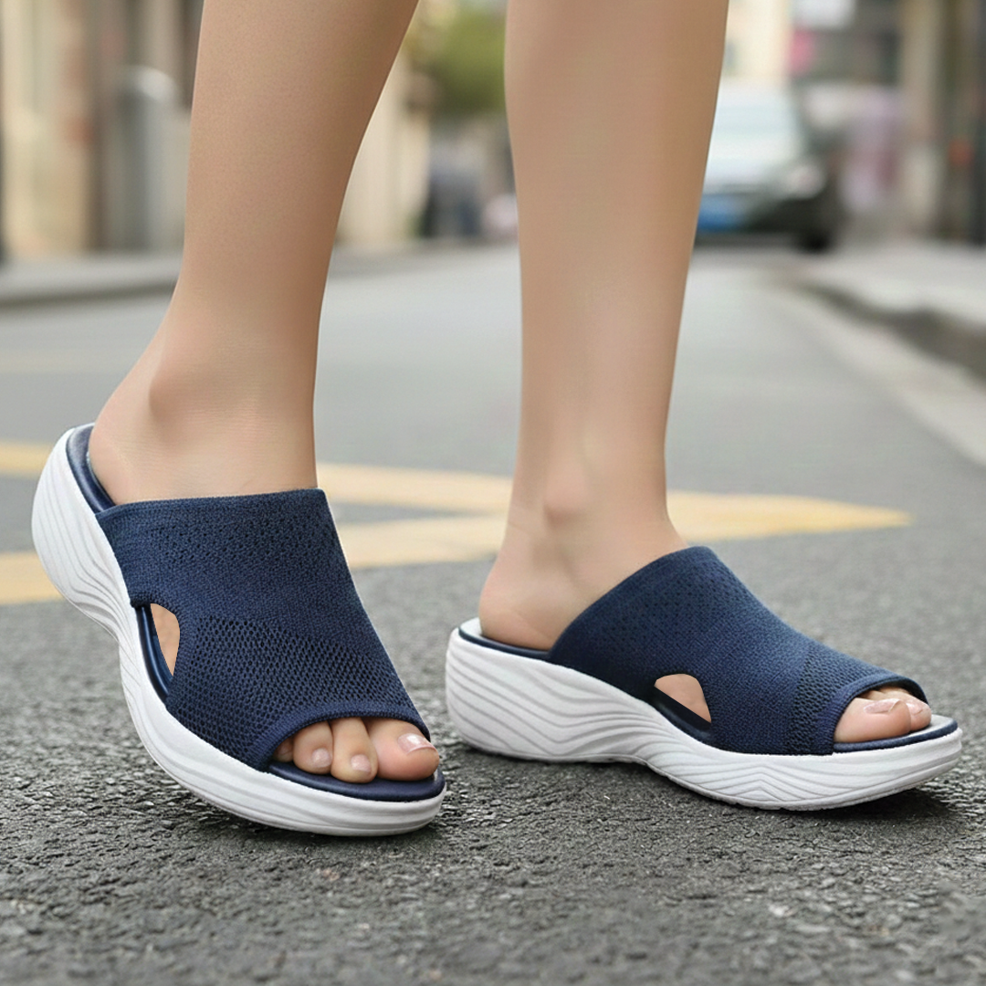 Rogue - Stretch Slip-On Sandals