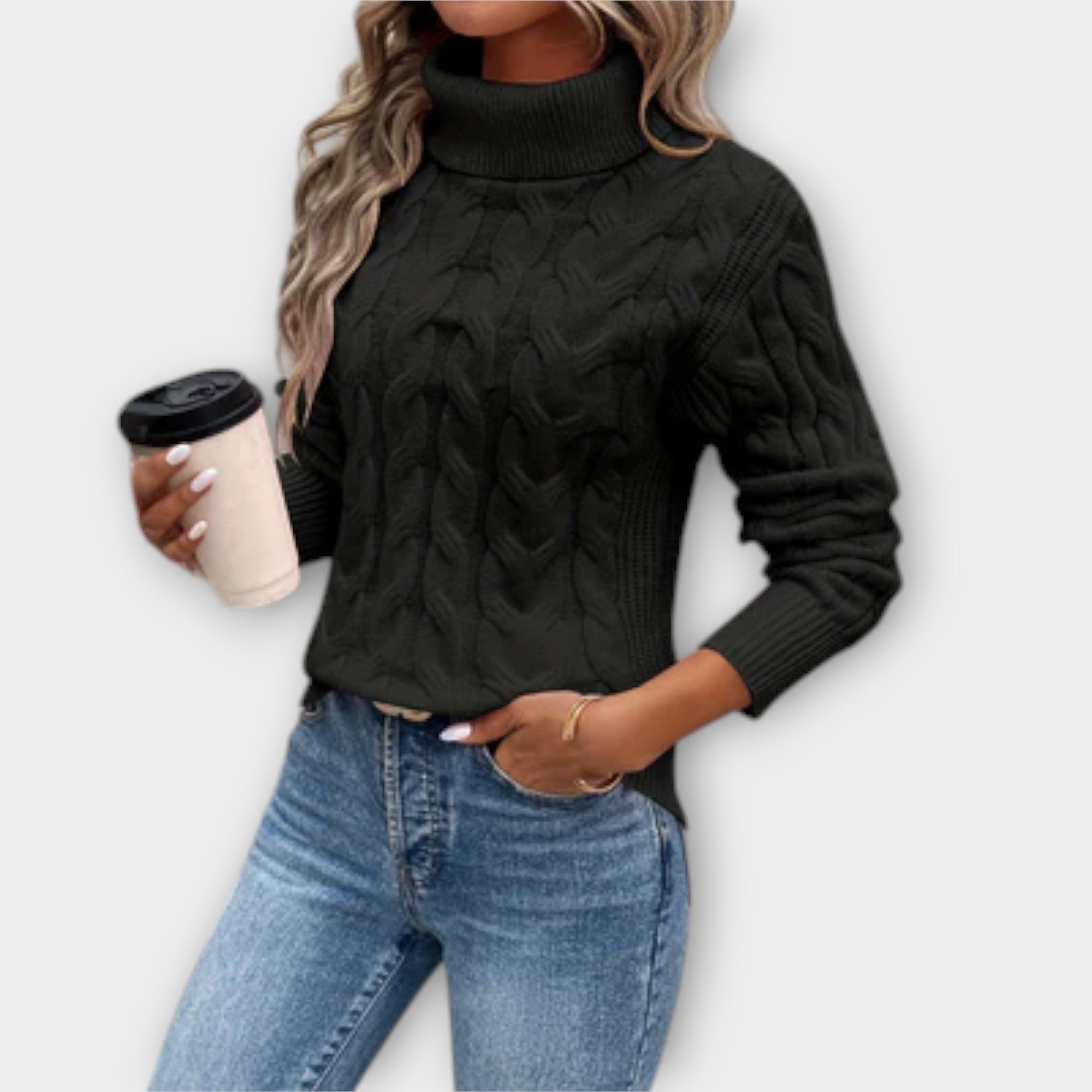 Amelia – Elegant knitted turtleneck sweater