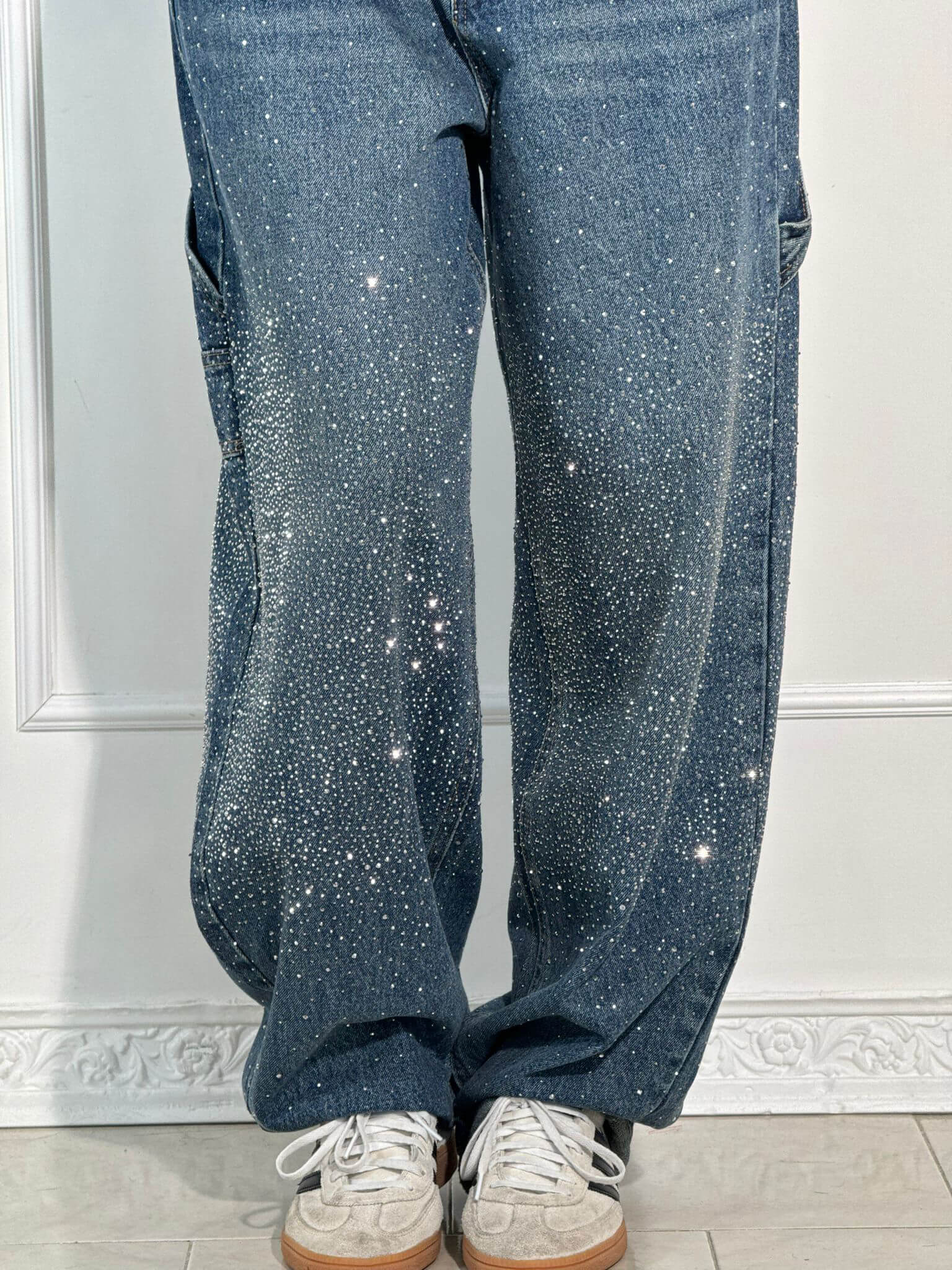Kalyra - Wide-Leg Denim Jeans
