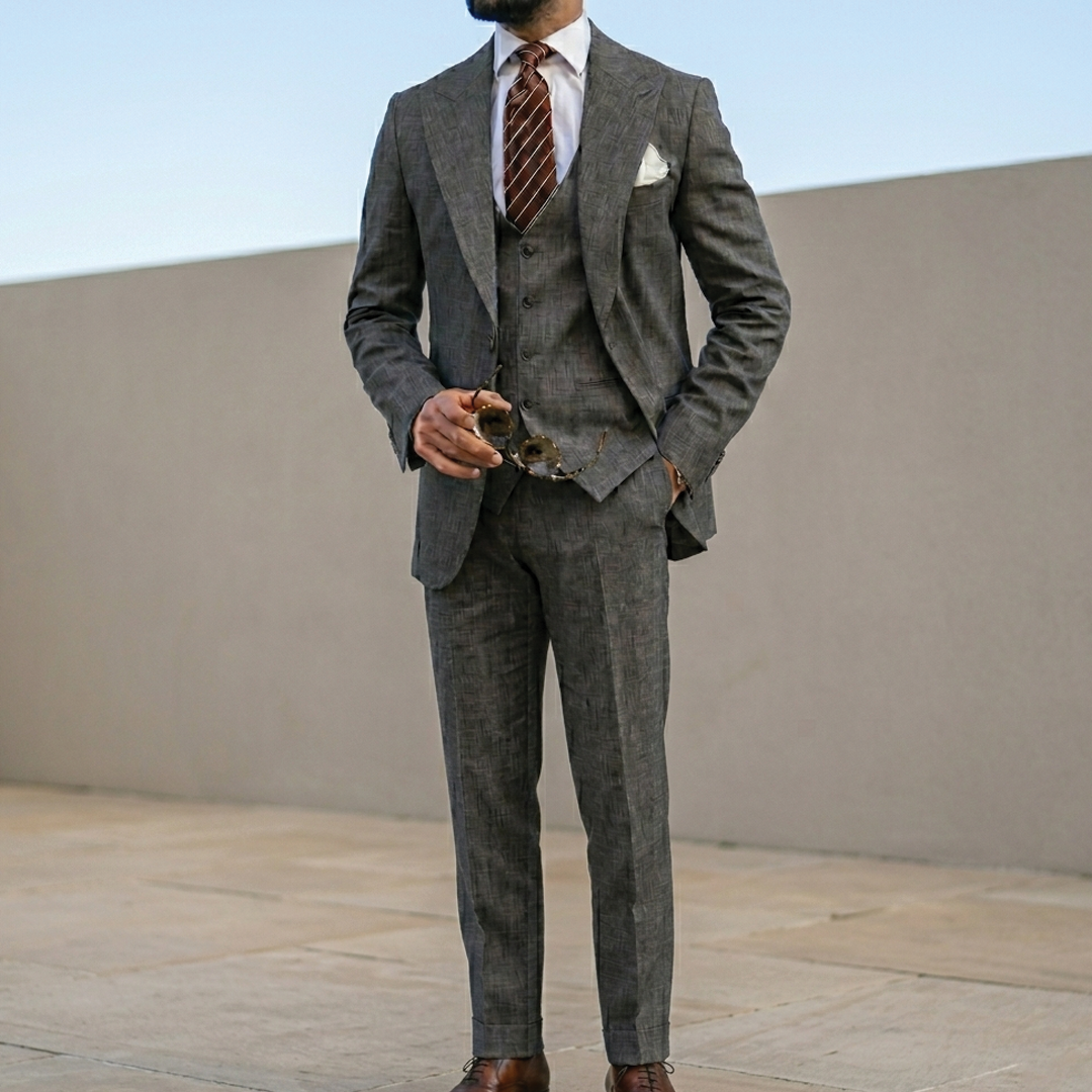 Leon - Men’s Three-Piece Suit