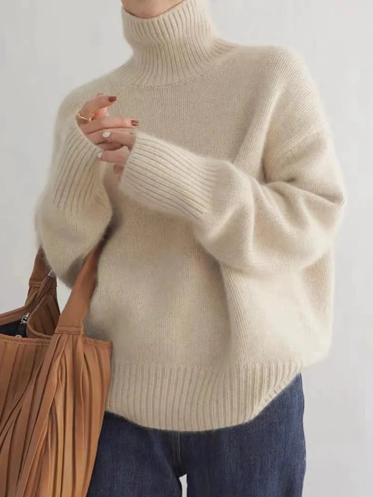 Honey - Turtleneck Sweater