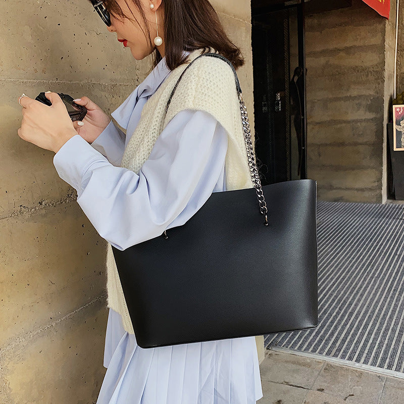 Valenne - Tote Shoulder Bag