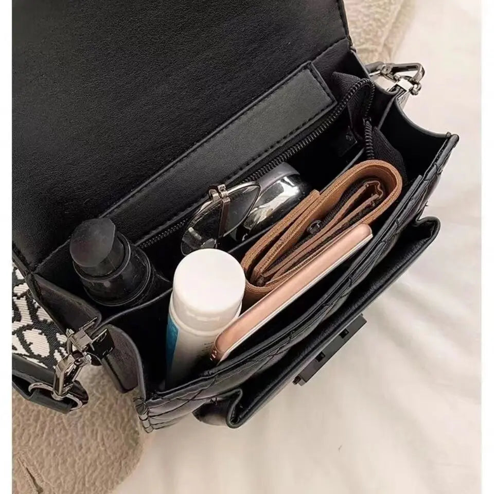 Brivelle - Quiltet Crossbody Taske i Vegansk Læder