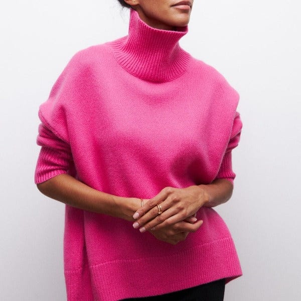 Yvanna - Turtleneck Sweater