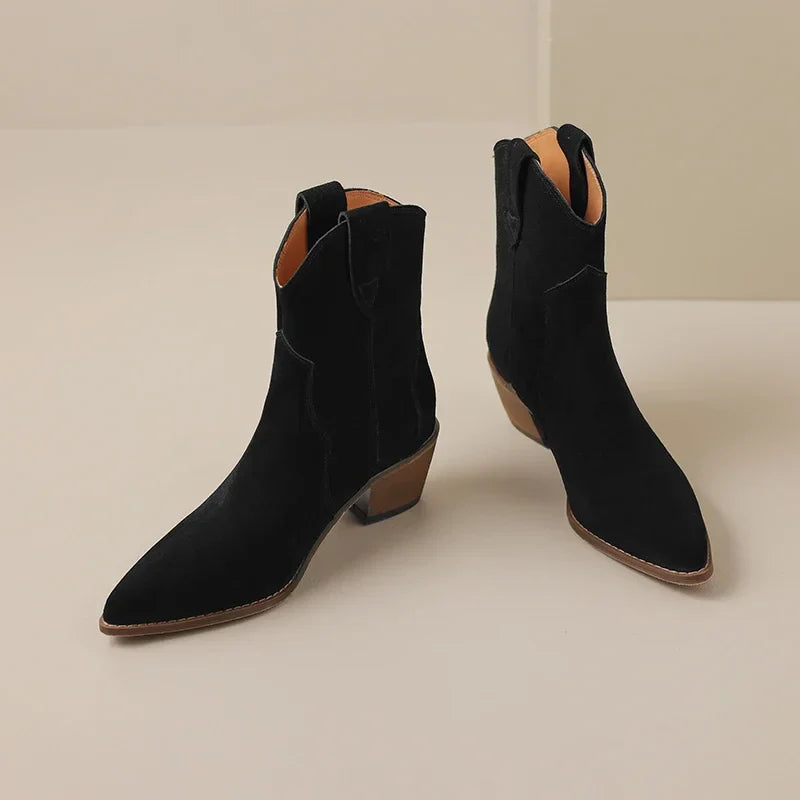 Fiora - Western Ankle Boots