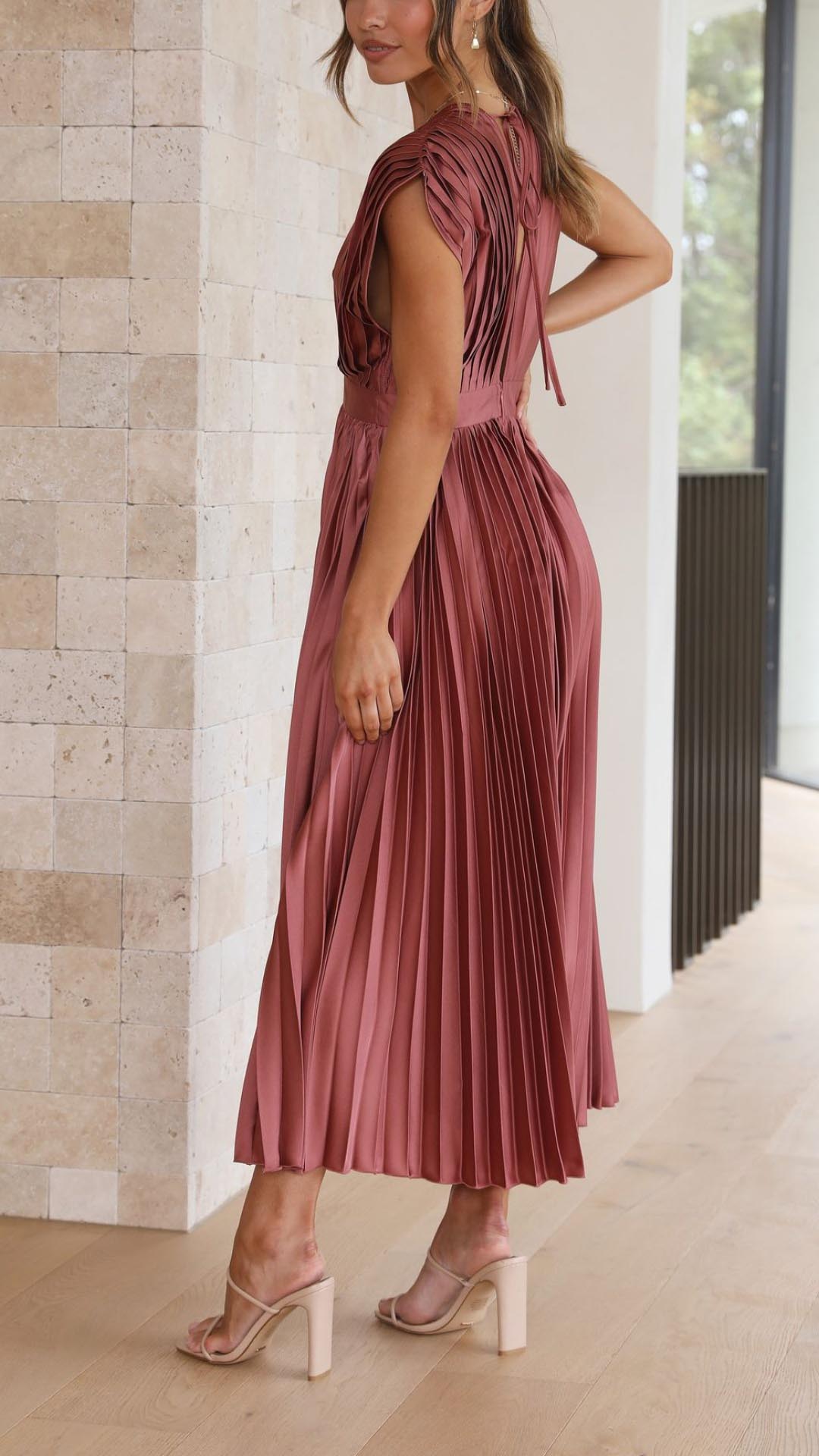 Pivelle - Pleated Maxi Dress