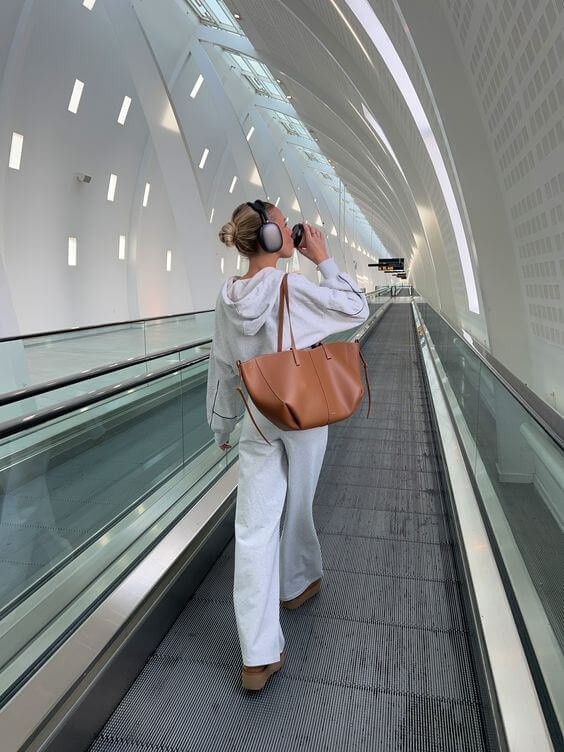 Enzira - Oversized Structured Leather Tote