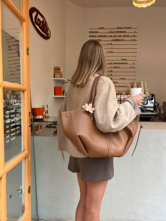Enzira - Oversized Structured Leather Tote