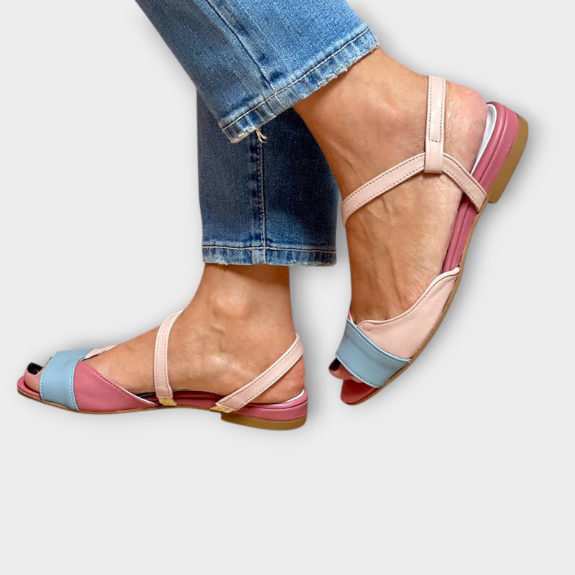 Roselina – a play of colors on block heels