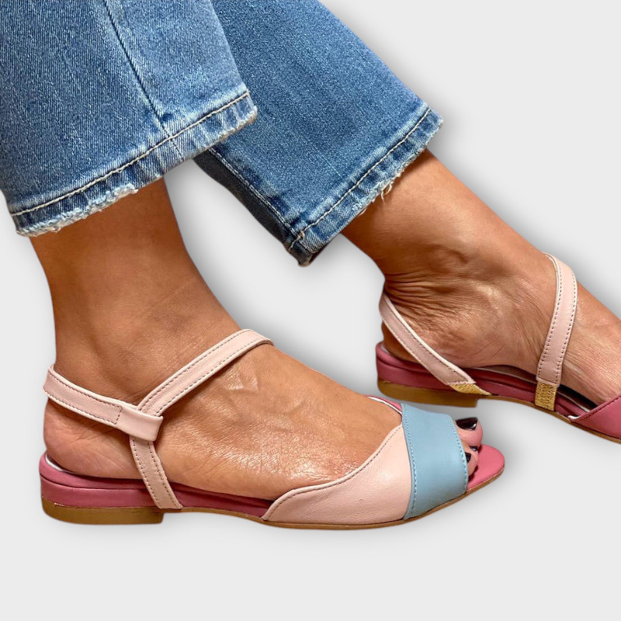 Roselina – a play of colors on block heels