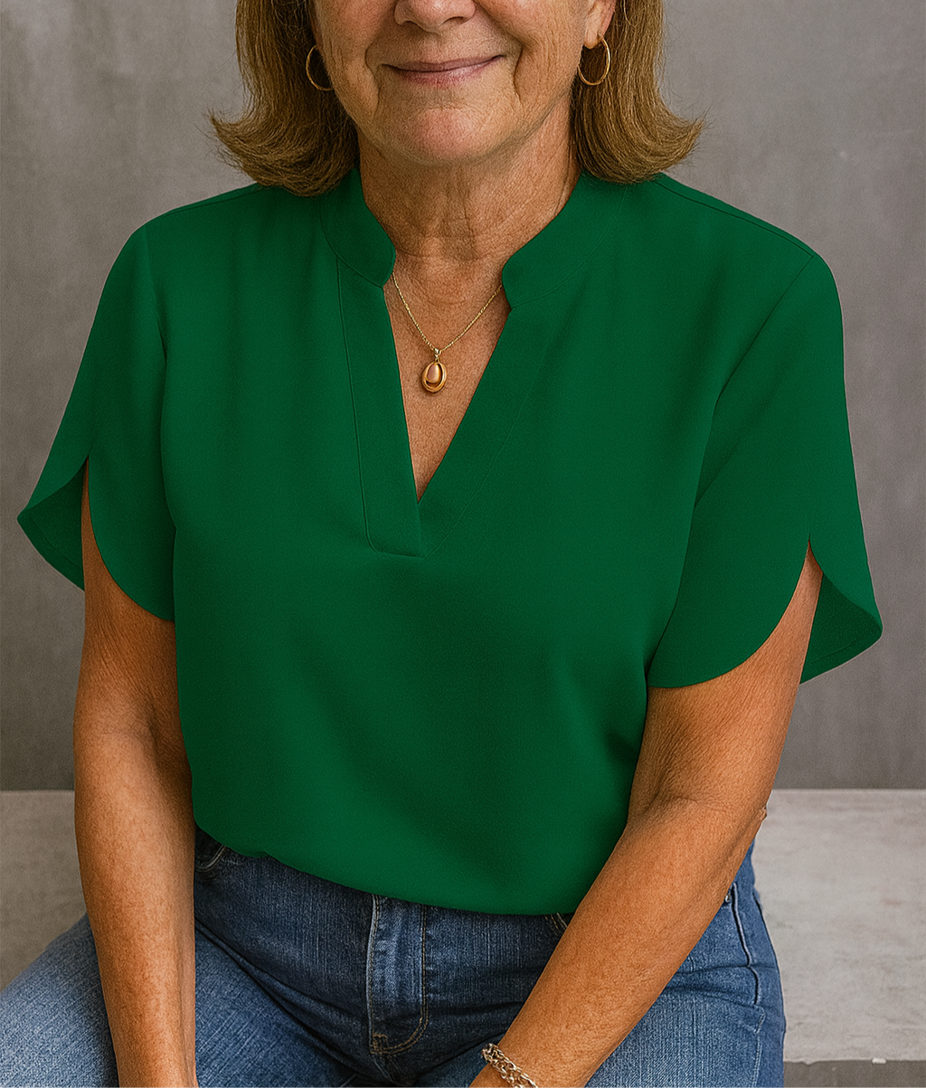 Marissa - Lightweight V-Neck Blouse