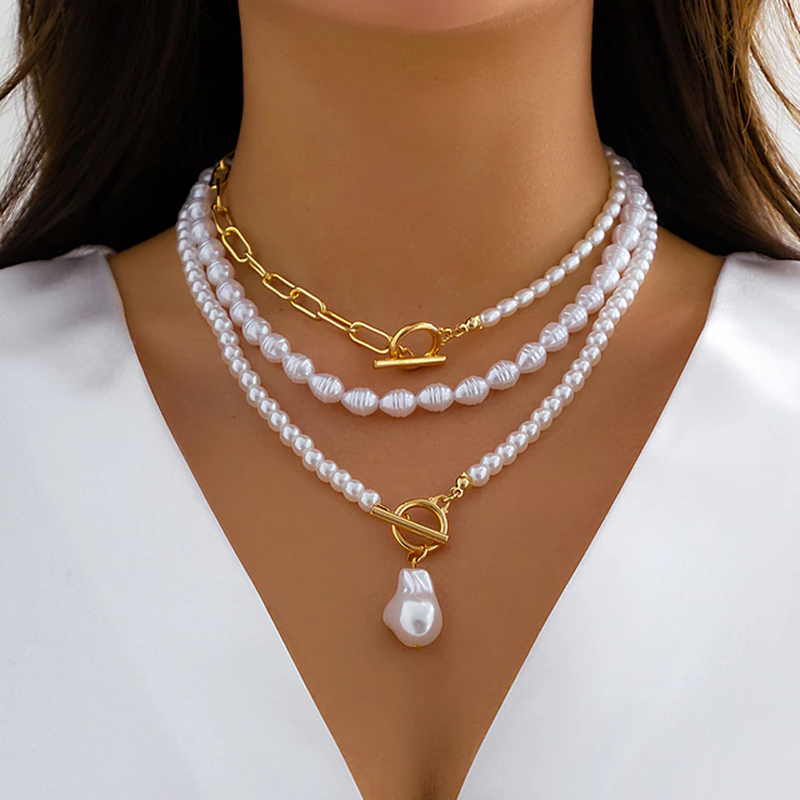 Vintage layered pearl necklace