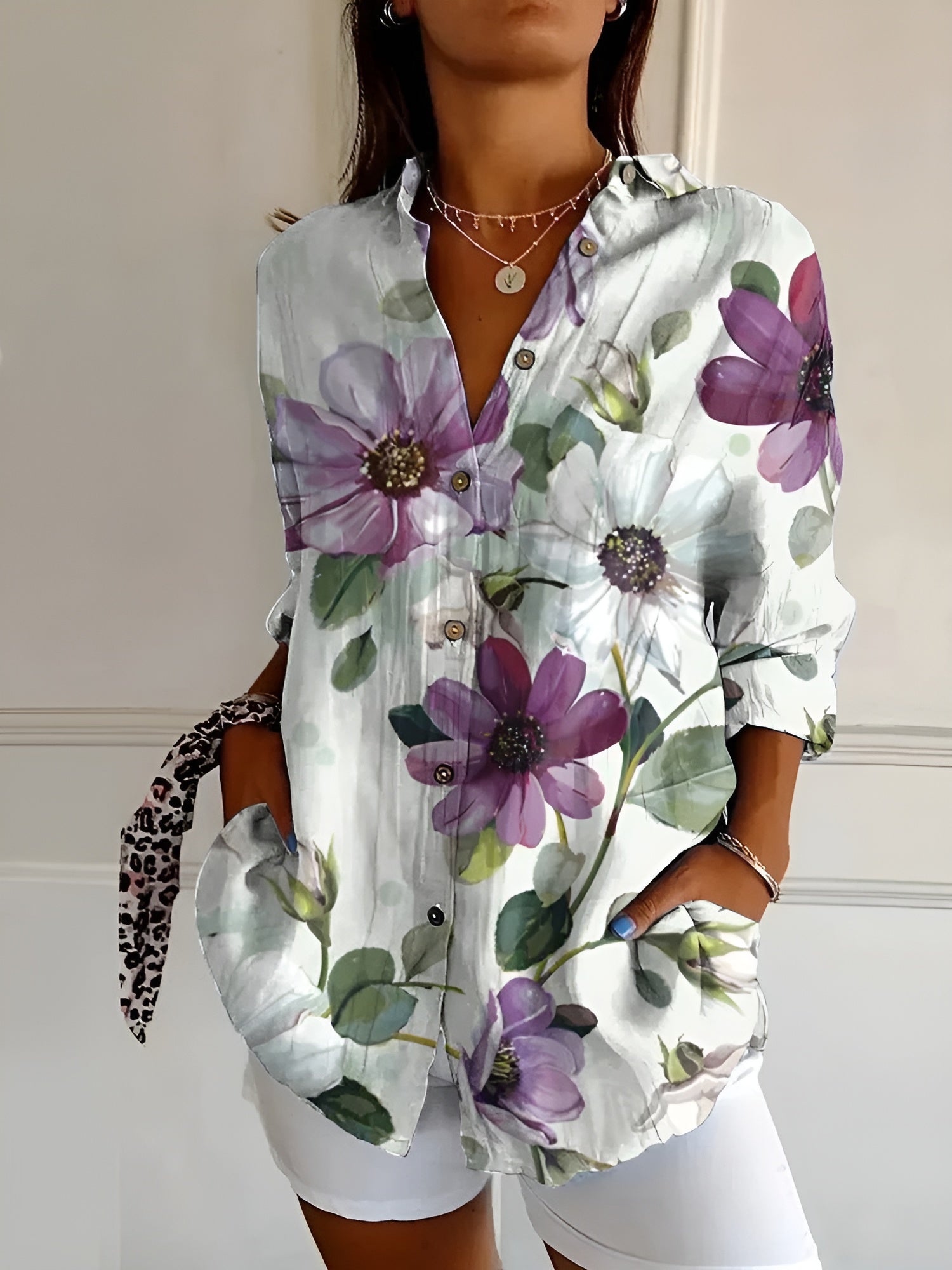 Lilliana - Button-Down Summer Blouse