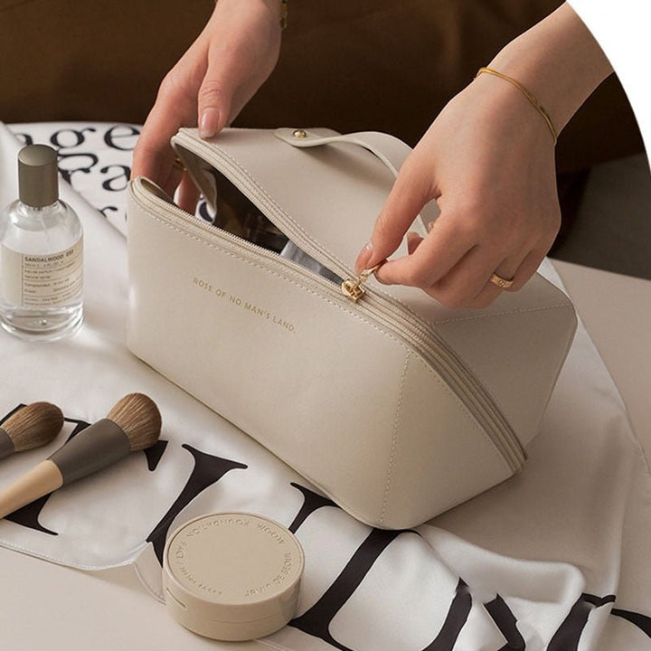 Orlixa - Travel Makeup Organizer
