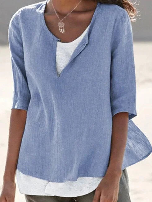 Camilla - Afslappet bluse med v-hals