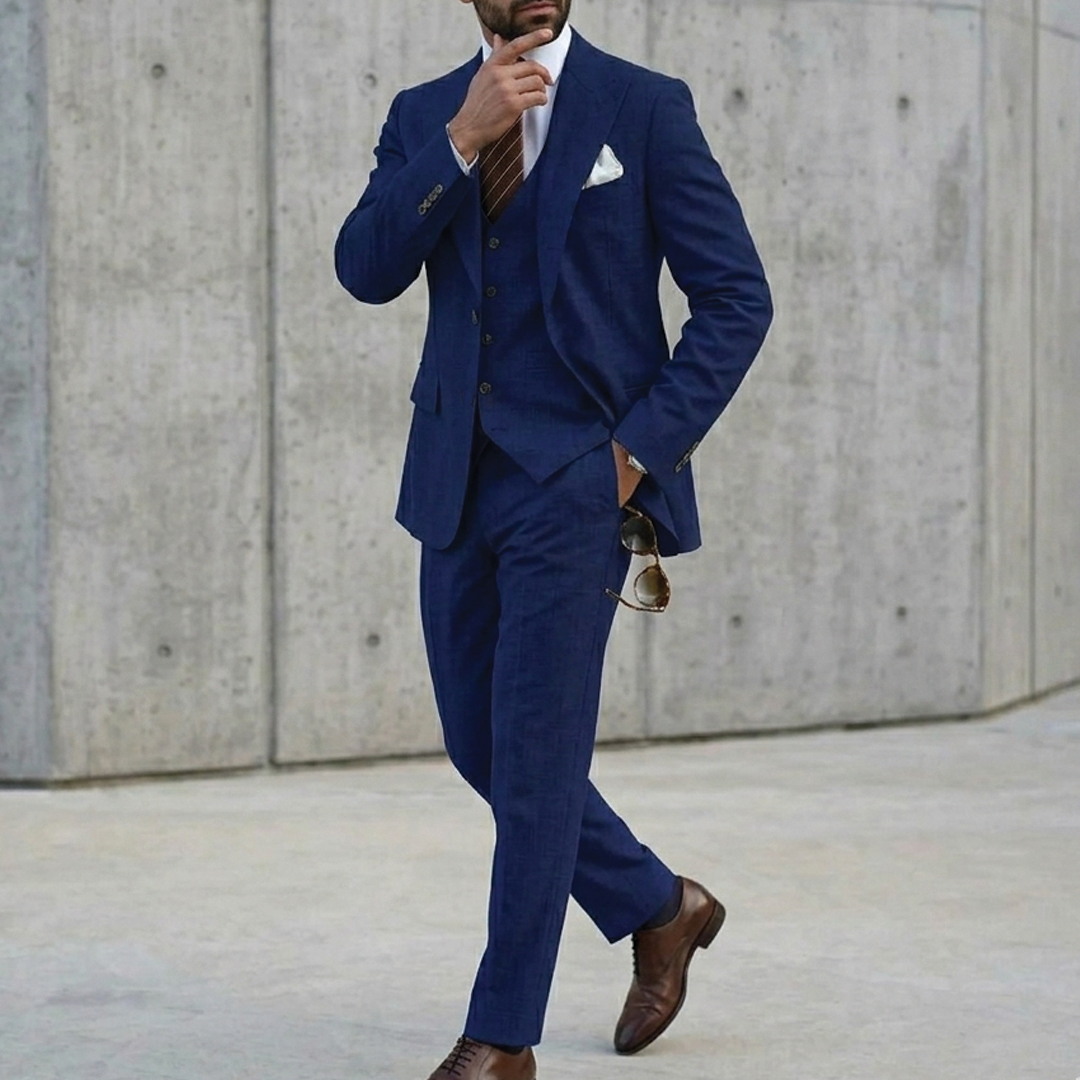Leon - Men’s Three-Piece Suit