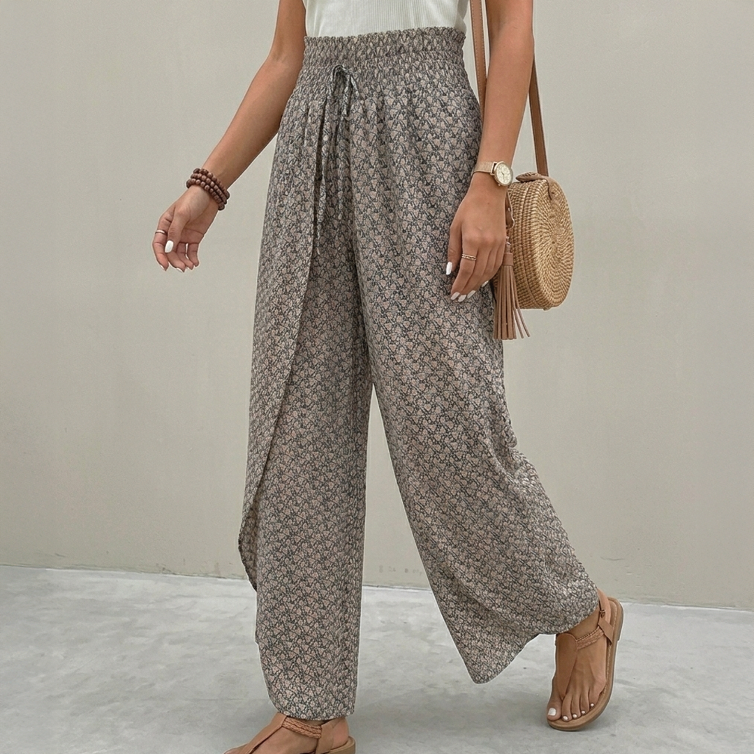 Calyra - Wide-Leg Trousers