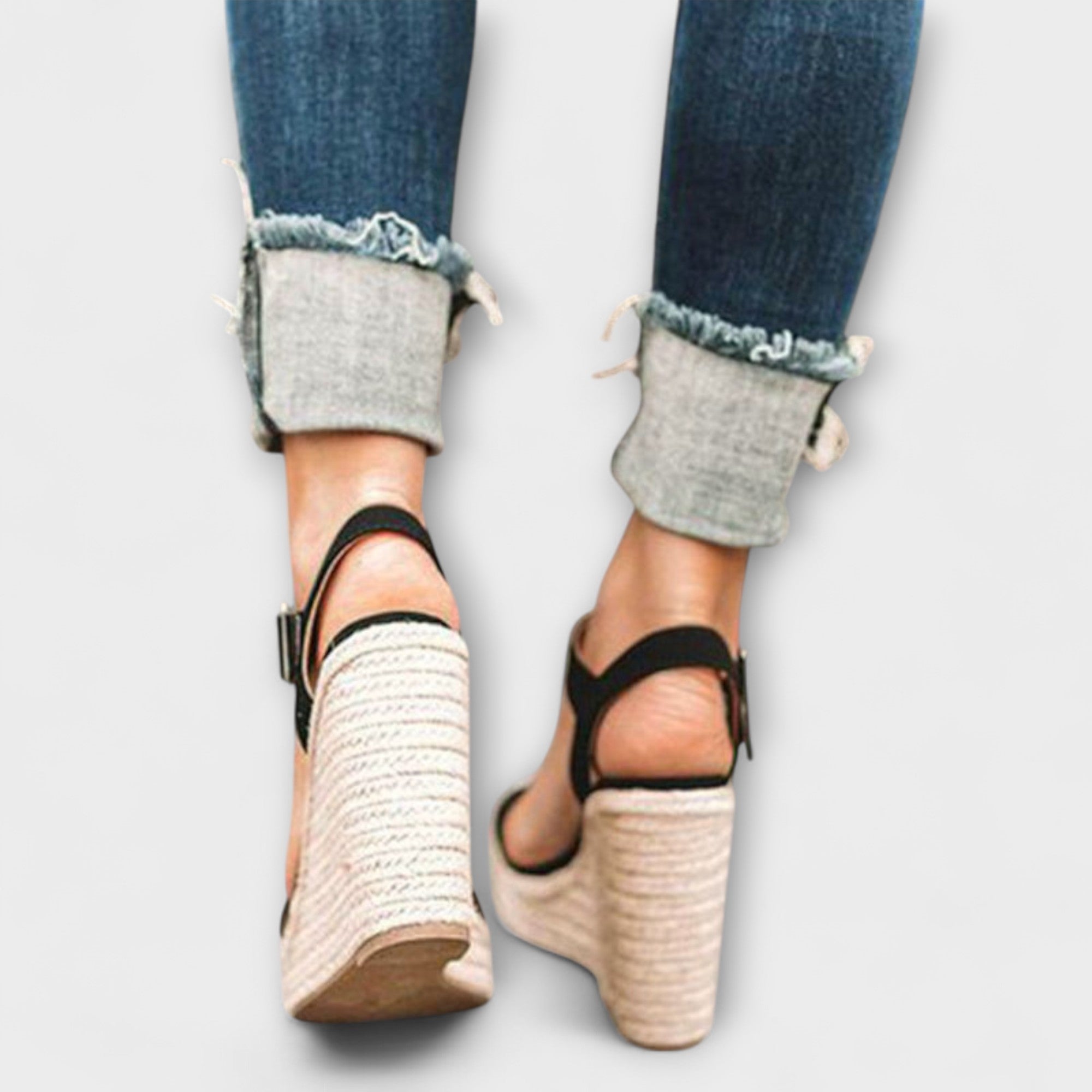 Elizabeth - Stylish women's shoes with straps