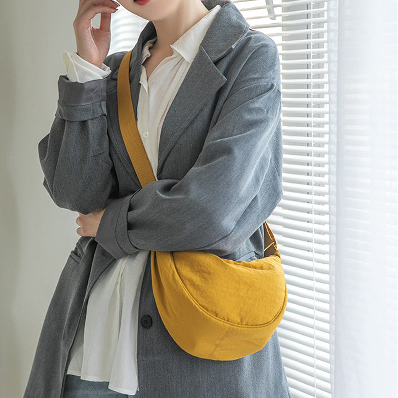 Inezra - Crescent Crossbody Taske