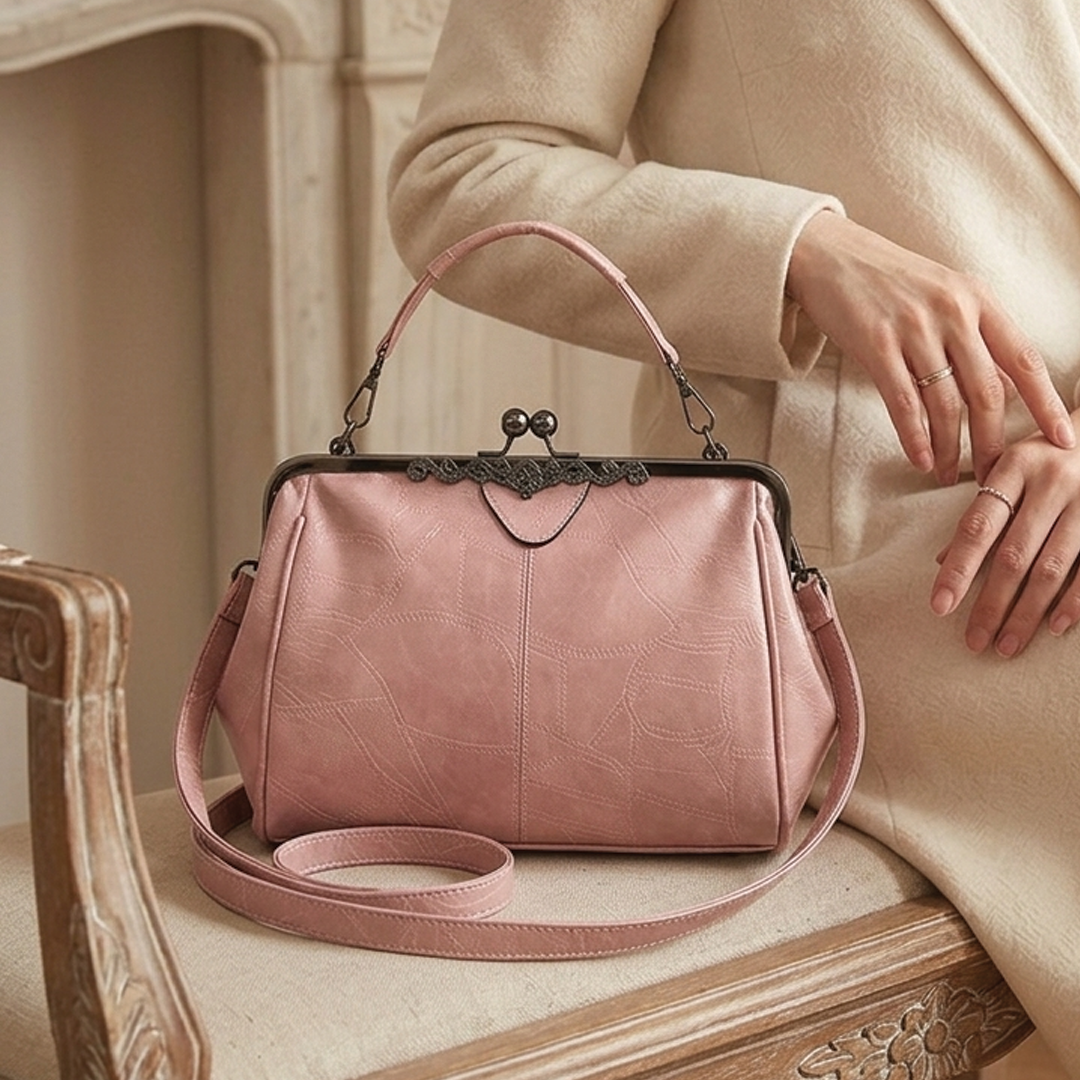 Woreya - Vintage Clasp Handbag