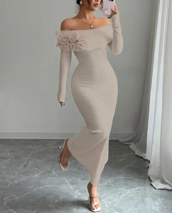 Azira - Off shoulder Bodycon Dress
