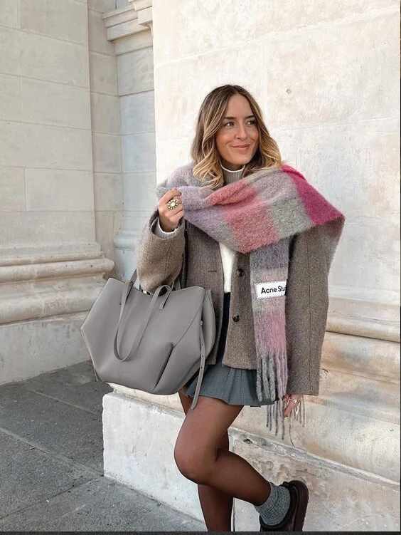 Enzira - Oversized Structured Leather Tote