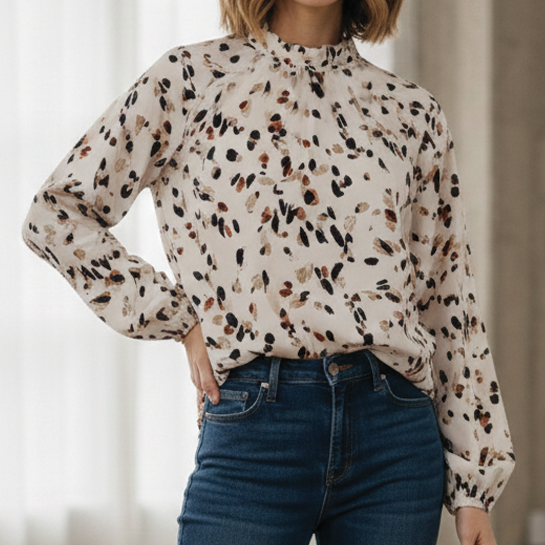 Bulma - Vintage Blouse with Ruffles