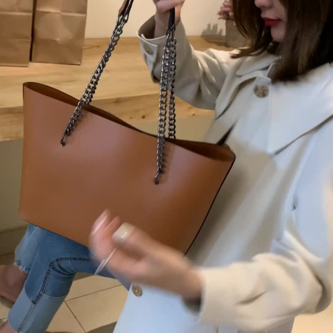 Valenne - Tote Shoulder Bag