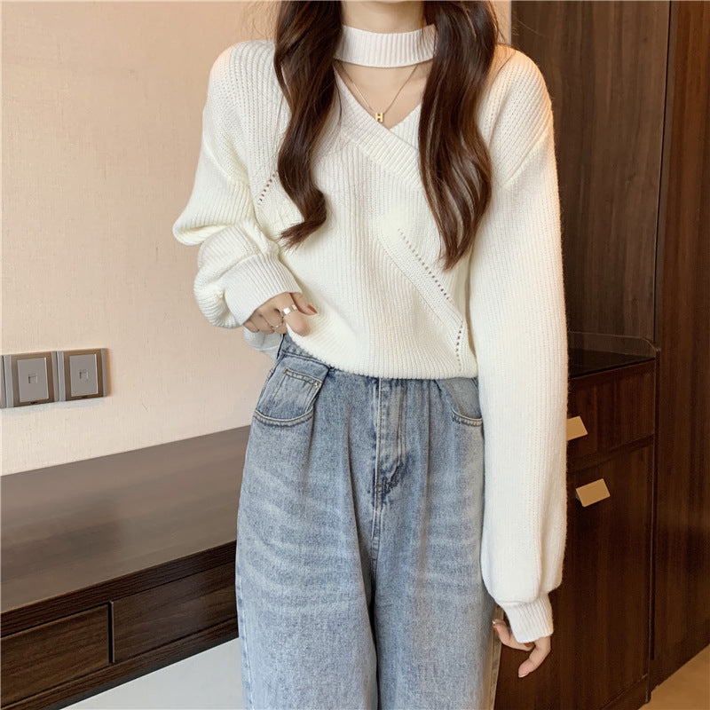 Felicity - V-Neck Knit Sweater