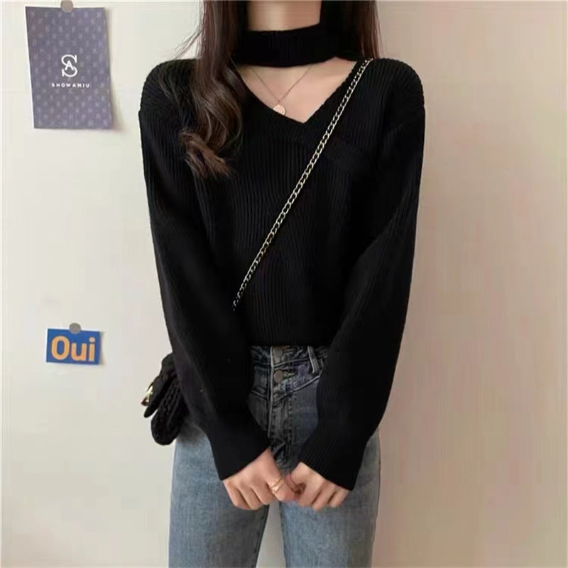Felicity - V-Neck Knit Sweater