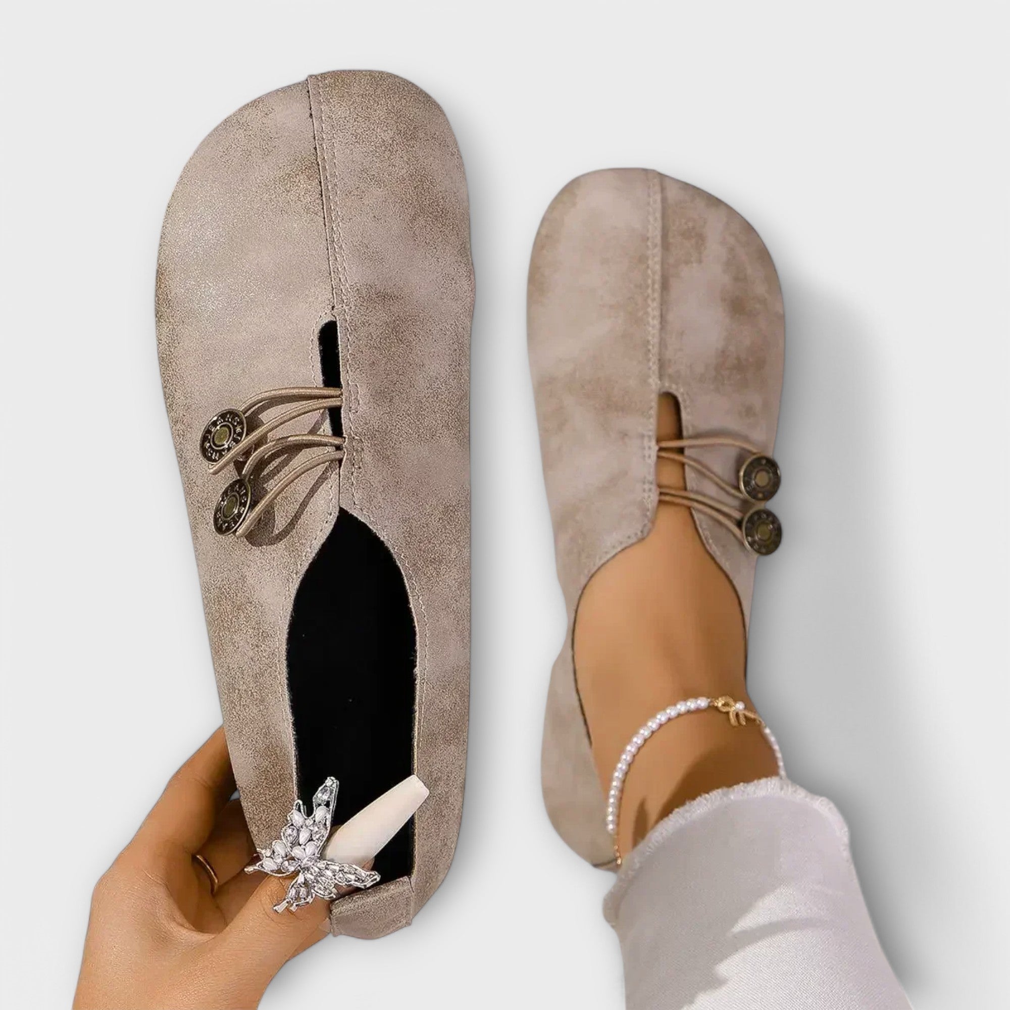 Noira - Suede Slippers