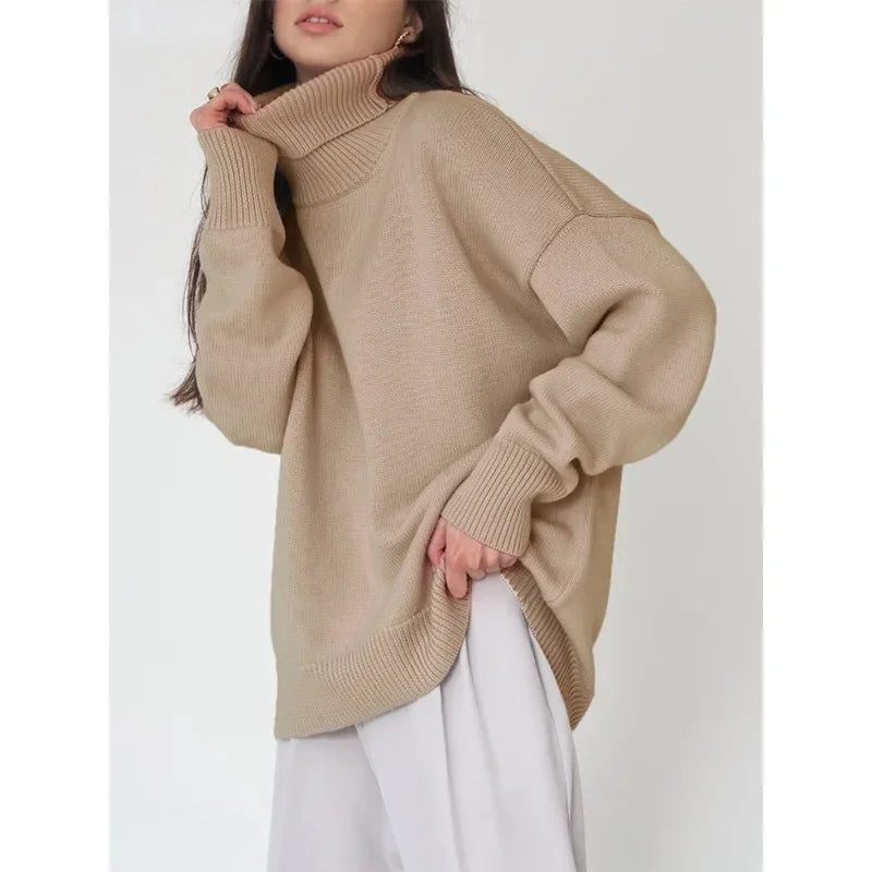 Lucy - Turtleneck Sweater
