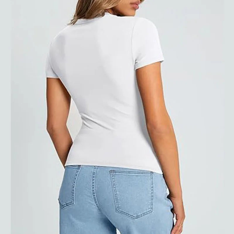 Sybilla - Fitted T-Shirt