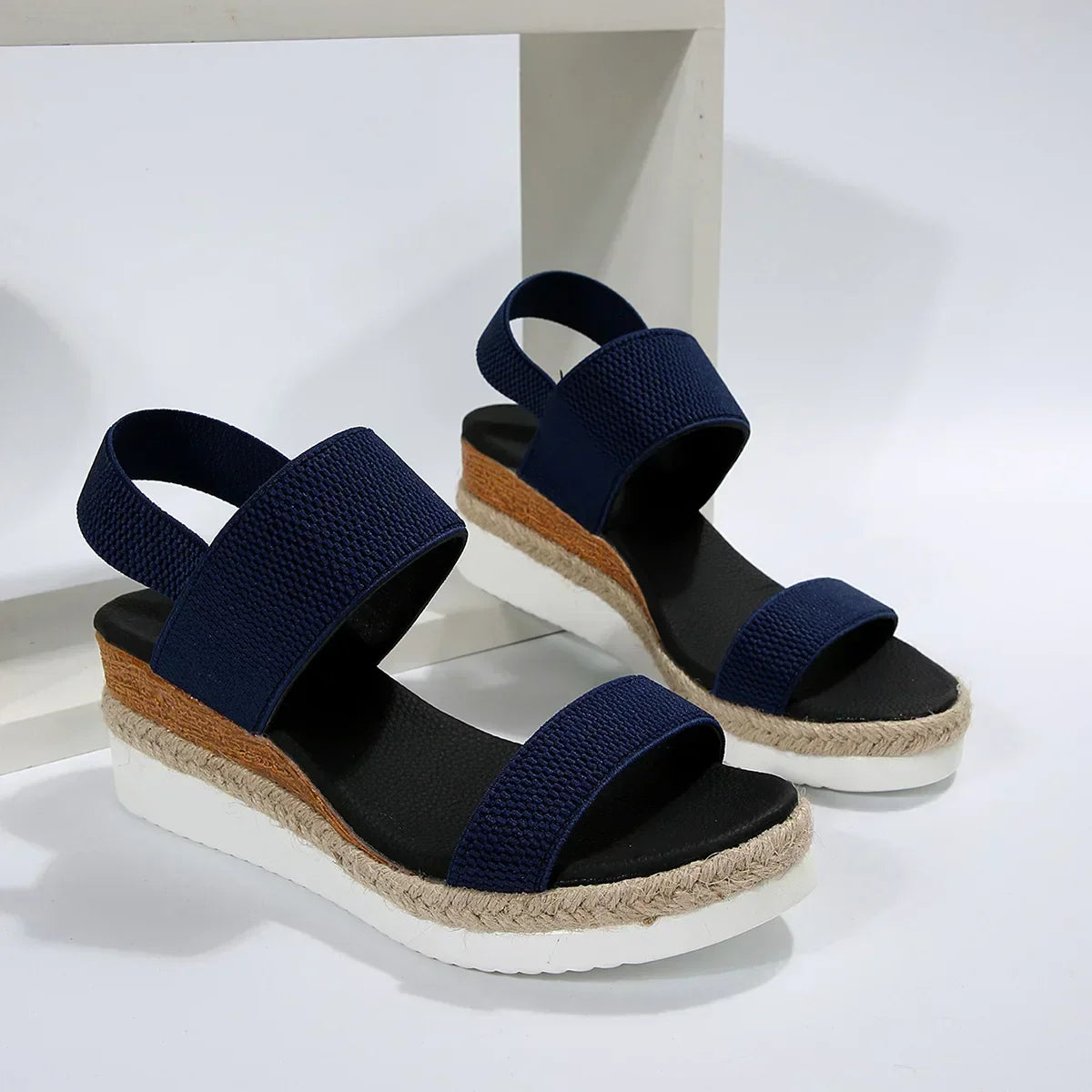 Yuri - Everyday Slip-On Sandals