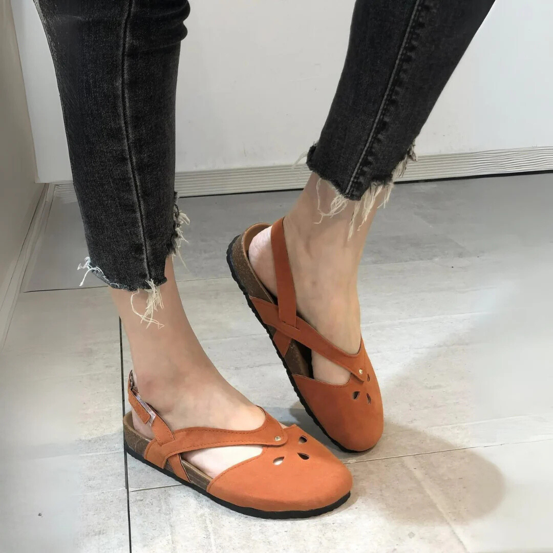 Lura - Closed-Toe Slingback Sandals