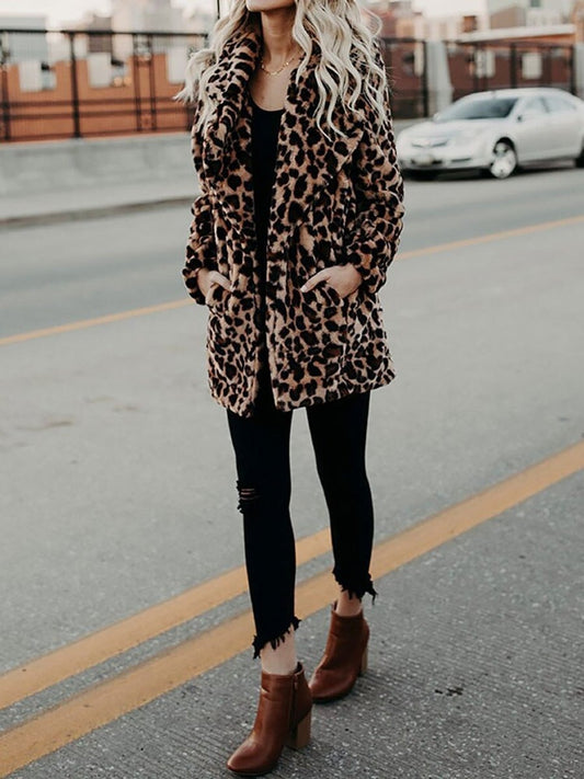 Estiloso Abrigo de Pelo Sintético para Mujer Estampado-Leopardo Efecto-Peluche Cuello-Solapa