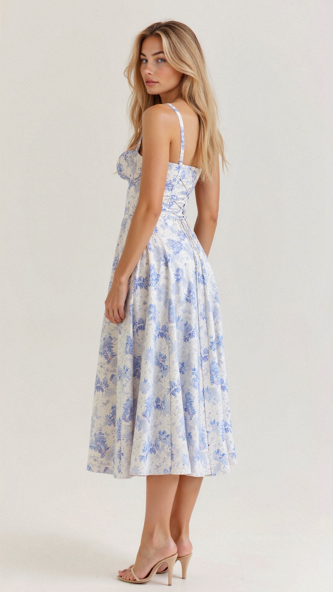 Bonnie | Vestido midi con corsé floral chic